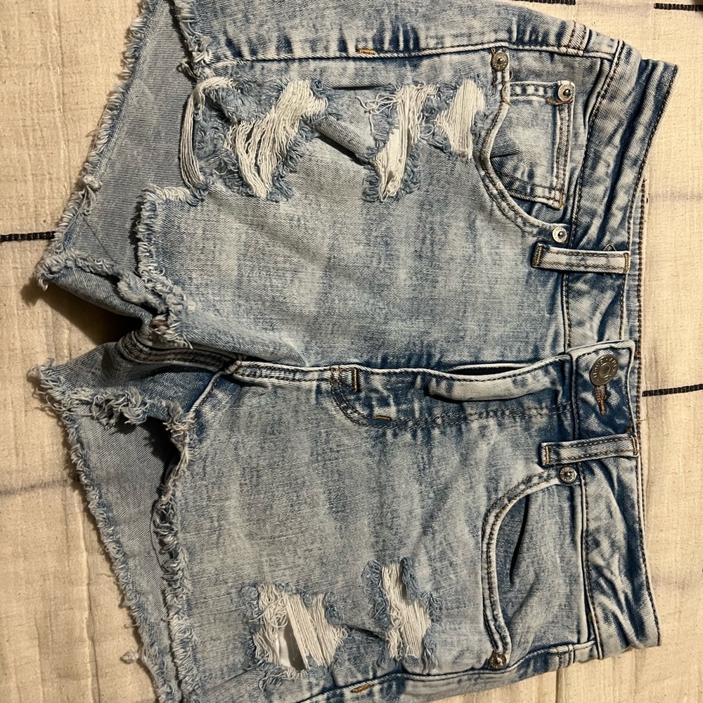 Women’s American Eagle Hi Rise Shorts size 6